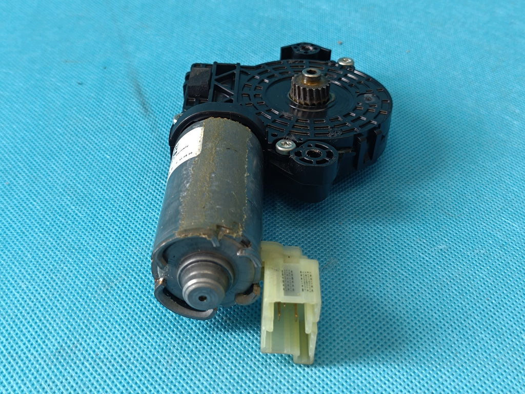 VW TIGUAN II 2 LIFT 1.5 TSI 96KW SUNROOF MOTOR 3G9877795F