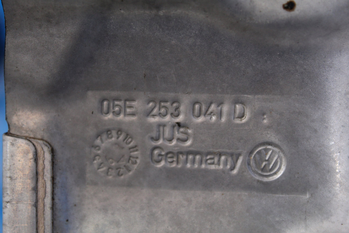 VW TIGUAN II 5N TURBINE COVER 05E253041D LC9A 2019R