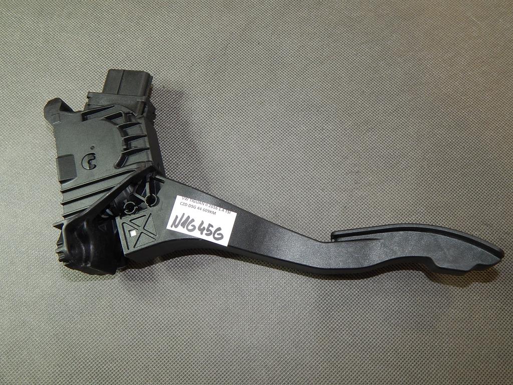 VW TIGUAN II 5NA GAS POTENTIOMETER 5Q1723503J