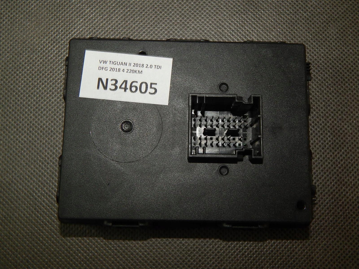 VW TIGUAN II DRIVER MODULE KESSY 3Q0959435J