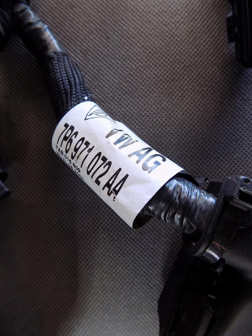 VW TOUAREG 7P BEAM INSTALLATION 7P6971072AA