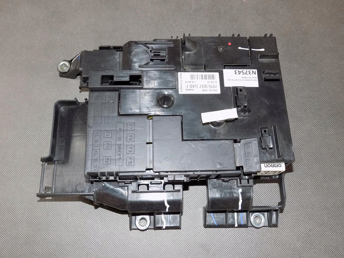 VW TOUAREG 7P FUSE BOX 7P0937548F
