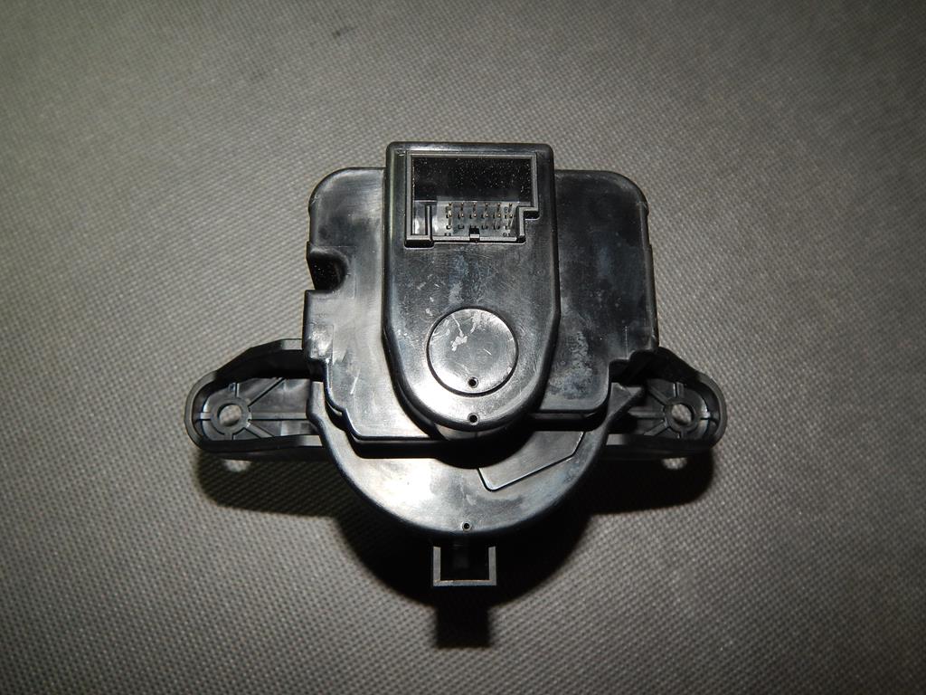 VW TOUAREG 7P IGNITION 7P6905843D
