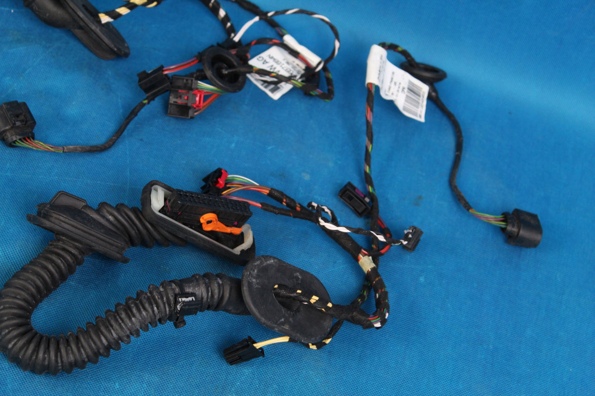 VW TOUAREG 7P II LIFT DOOR HARNESS REAR 2015R 7P6971694N