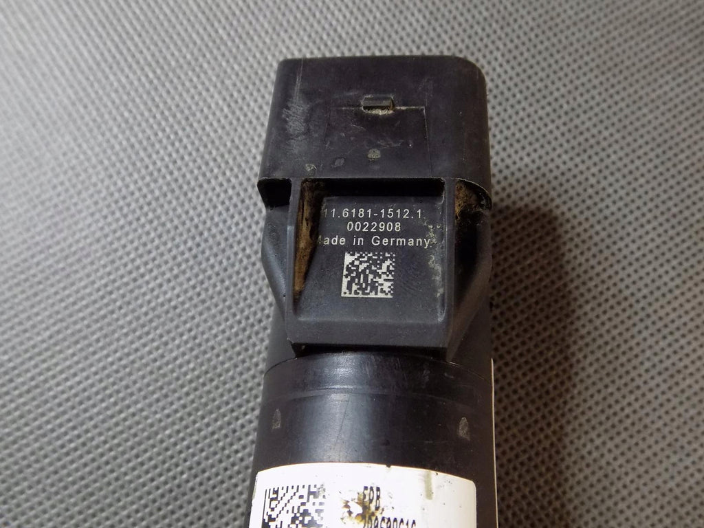 VW TOUAREG 7P MANUAL ACTUATOR RIGHT 7P0609616