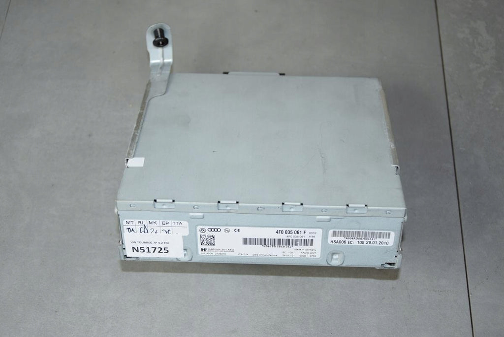 VW TOUAREG 7P RADIO TUNER 4F0035061F
