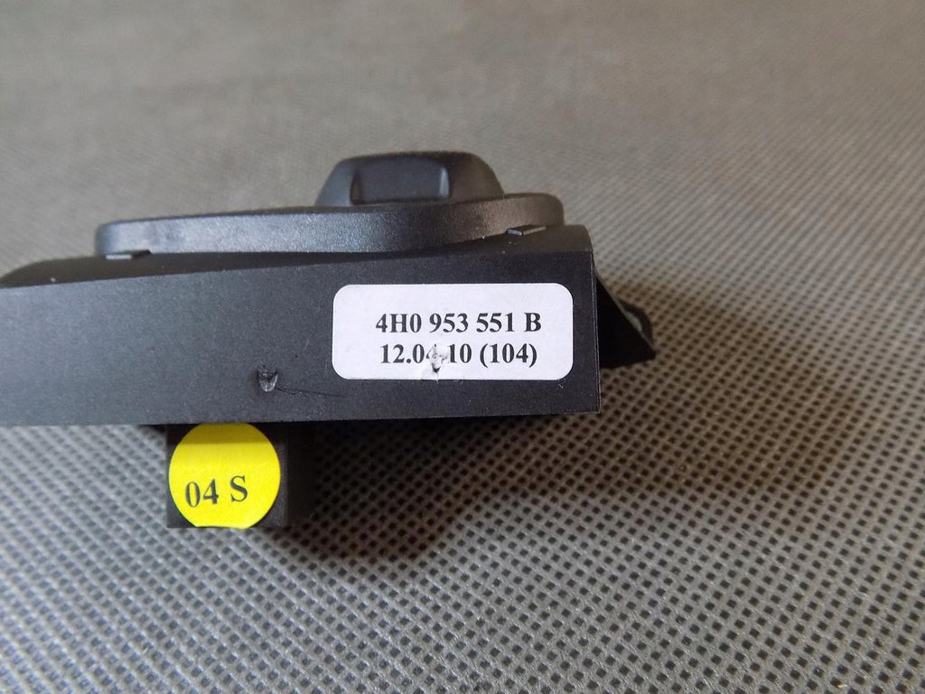 VW TOUAREG 7P STEERING WHEEL SWITCH 4H0953551B