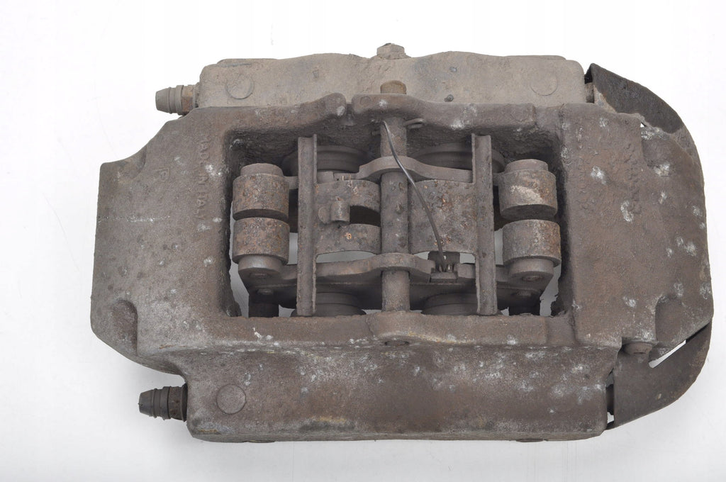 VW TOUAREG AND BRAKE CALIPER RIGHT REAR