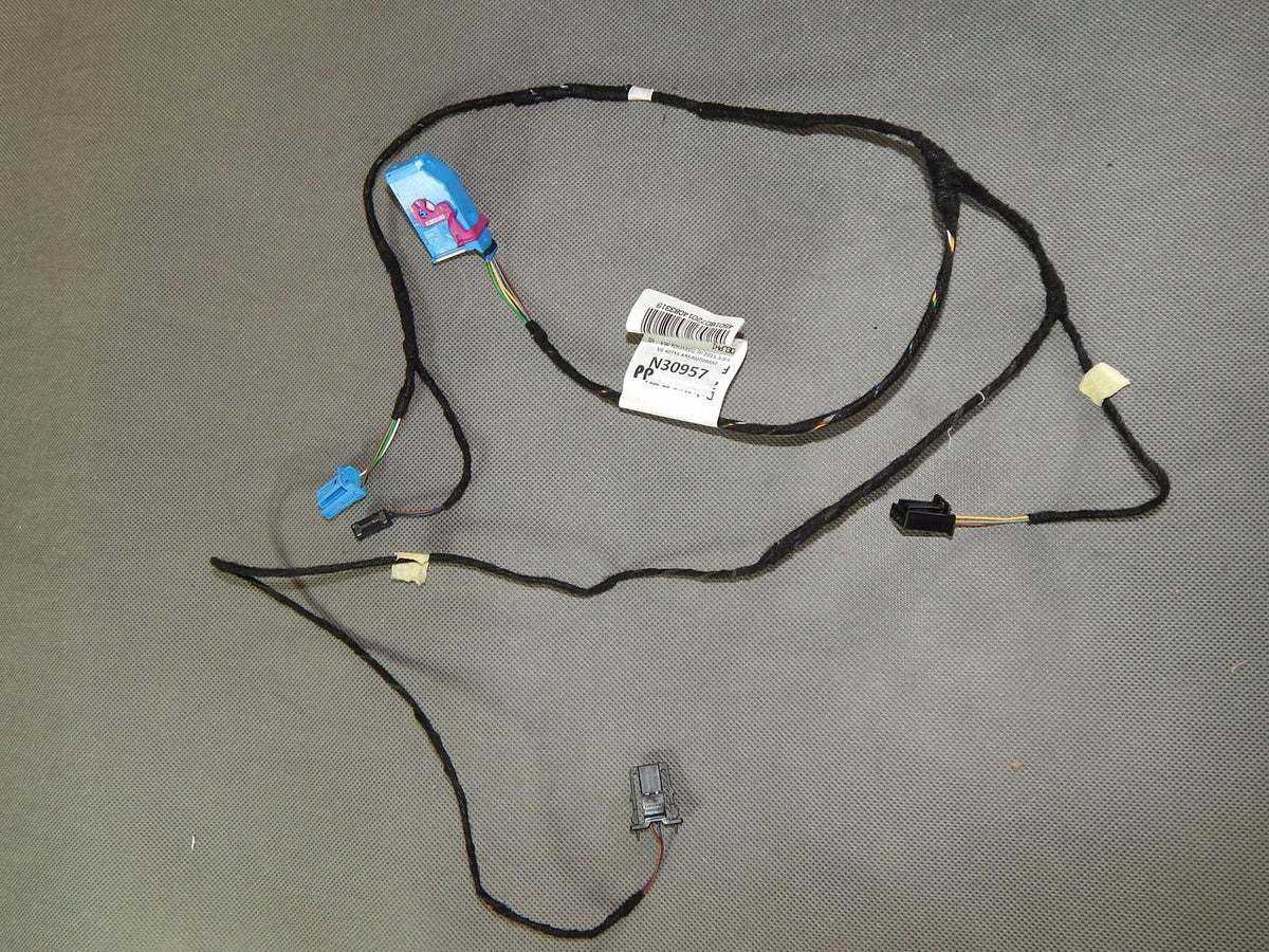 VW TOUAREG BEAM RIGHT FRONT 7P6971121T