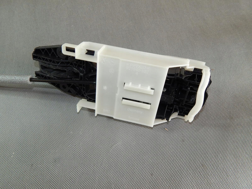 VW TOUAREG HANDLE RIGHT REAR LC9X