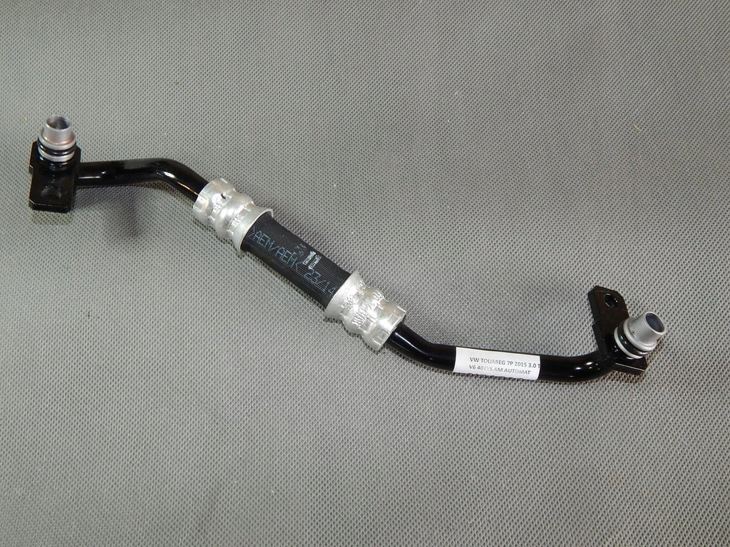 VW TOUAREG OIL PIPE 7P0317824