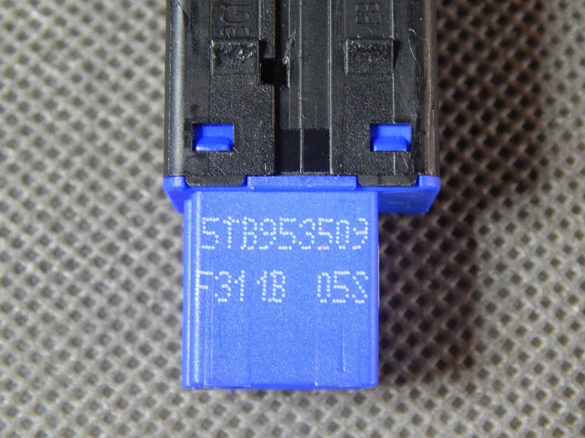 VW TOURAN 5T EMERGENCY LIGHT BUTTON 5TB953509