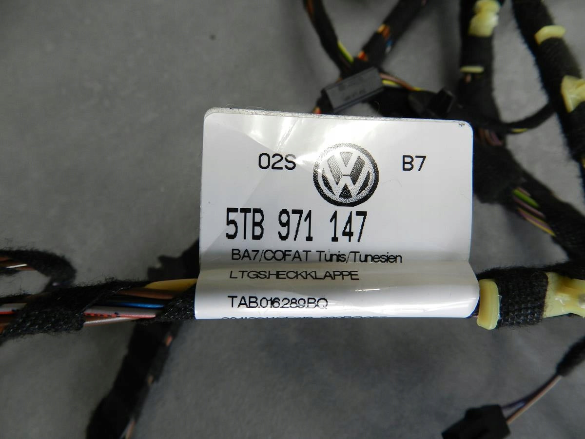VW TOURAN 5T FLAP BEAM 5TB971147