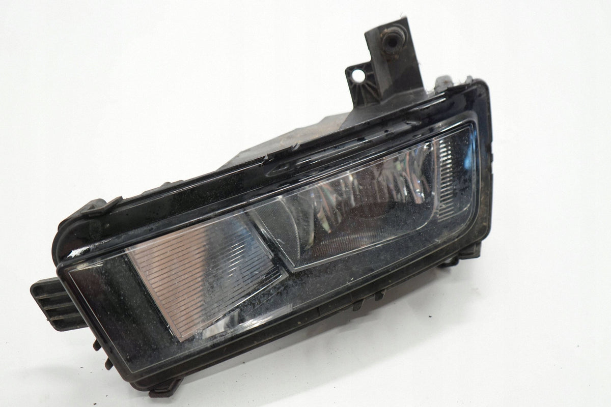 VW TOURAN II 5TA 15R HALOGEN LAMP RIGHT FRONT 5TA941662