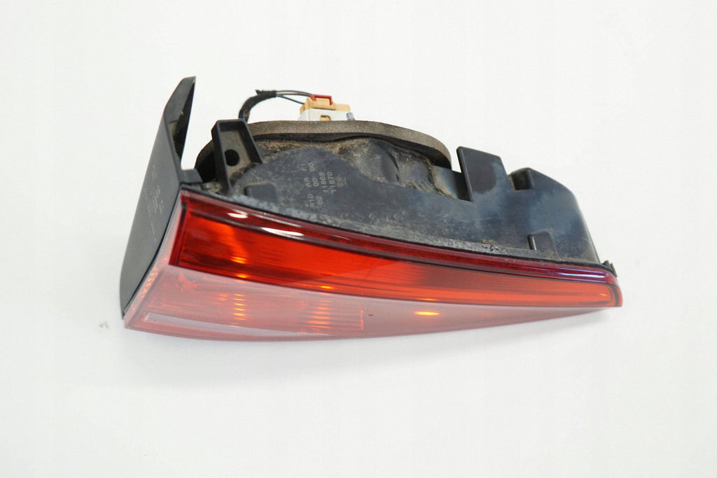 VW TOURAN II 5TA 16R FLAP LAMP LEFT REAR 5TA945093E