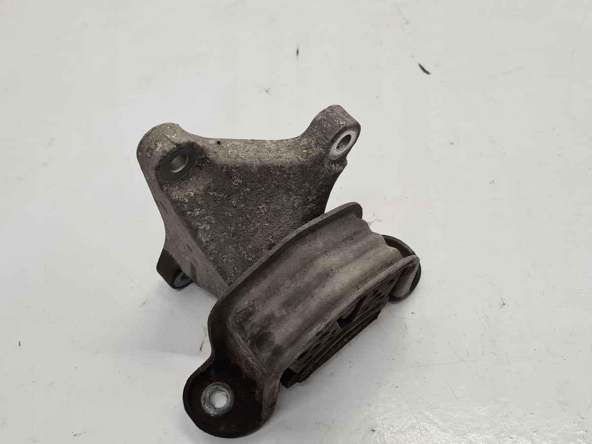 VW TRANSPORTER T5 BOX CUSHION 2.5TDI