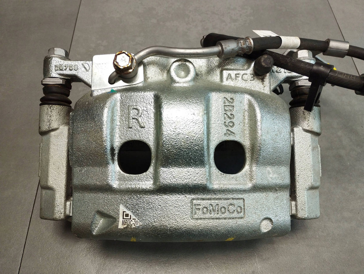 Volkswagen Amarok II 2023 CLAMP RIGHT FRONT