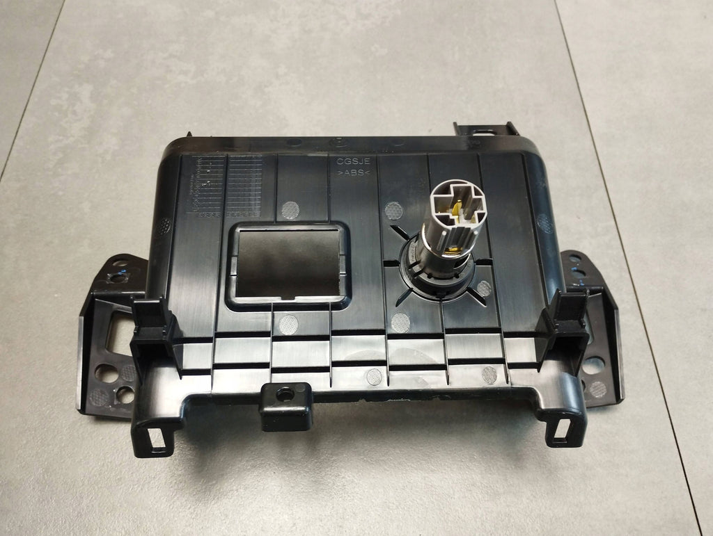 Volkswagen Amarok II 2023 Center Dashboard Lighter
