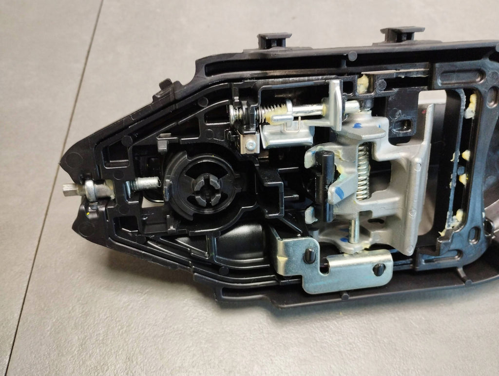 Volkswagen Amarok II 2023 DOOR HANDLE LEFT REAR N1WBE224A37DB