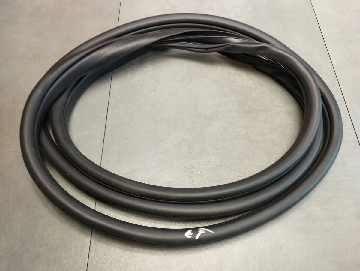 Volkswagen Amarok II 2023 DOOR SEAL LEFT REAR 2HJ839911B