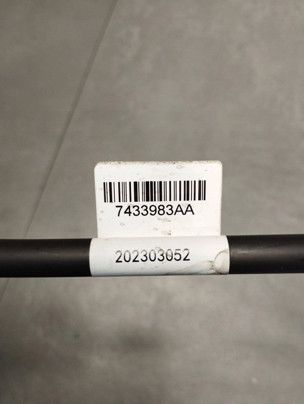 Volkswagen Amarok II 2023 FUEL LINE 7433983AA