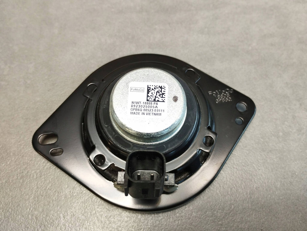 Volkswagen Amarok II 2023 SPEAKER N1WT18808PA