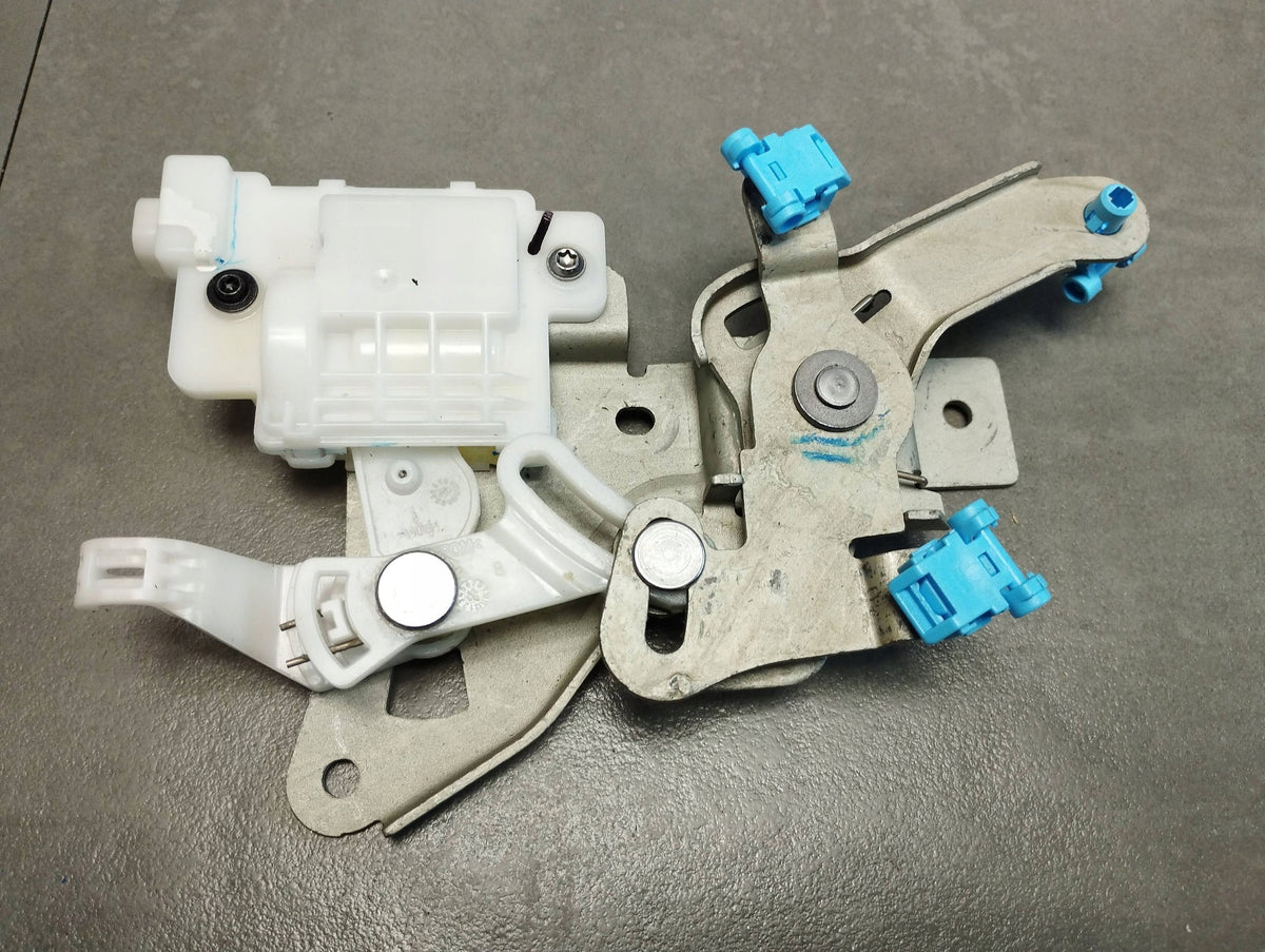 Volkswagen Amarok II ACTUATOR CENTRAL SIDE N1WBE431F94BA