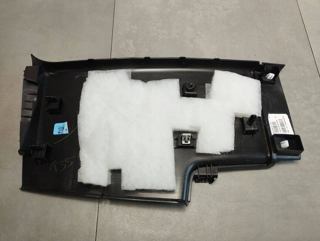 Volkswagen Amarok II COVER RIGHT PLATING N1WBE31002A