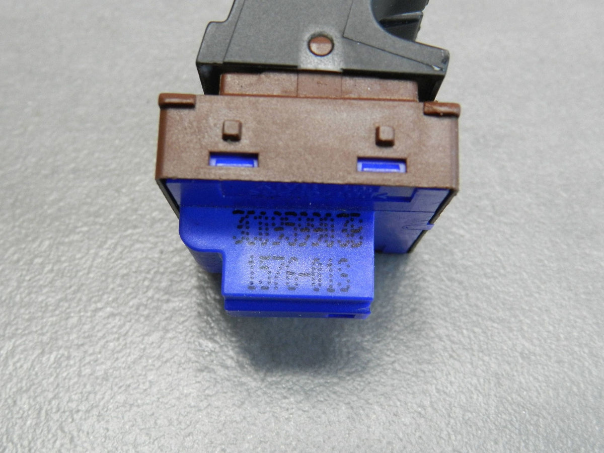 Volkswagen Eos Fuel filler button 3C0959903B