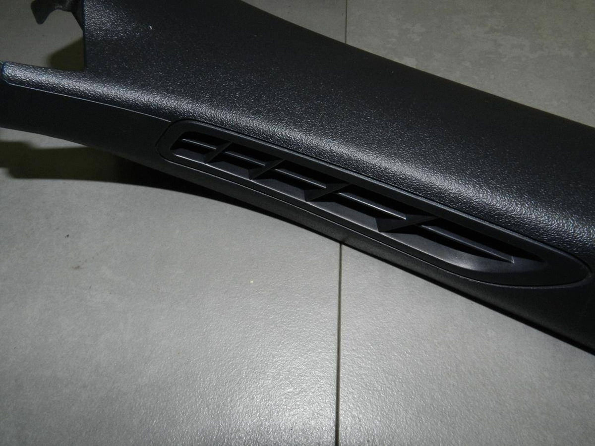 Volkswagen Eos Post cover A RIGHT 1Q0867234G N57953