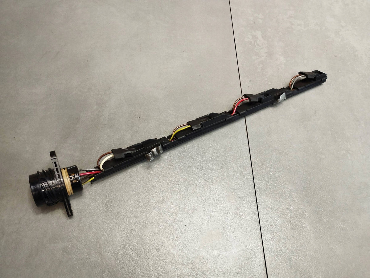 Volkswagen Golf V 1.9 TDI BEAM OF PUMPS 038971803