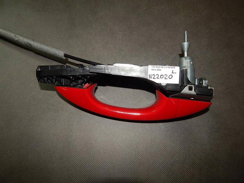 Volkswagen Golf VII HANDLE LEFT FRONT LY3D 5G0837205N