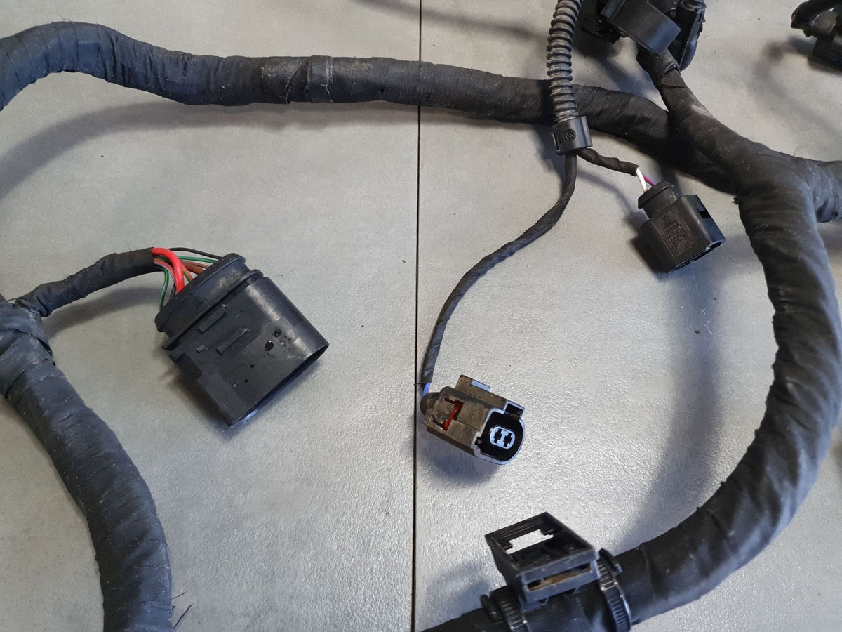 Volkswagen PASSAT CC 1.8 tsi engine beam 06J971824B
