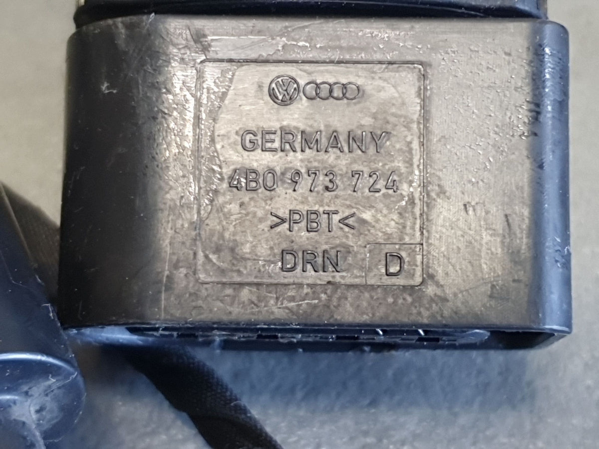Volkswagen PASSAT CC 1.8 tsi engine beam 06J971824B