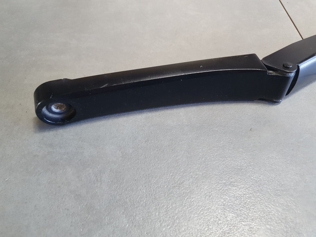 Volkswagen PASSAT CC Front wiper arm left 3C8955409B