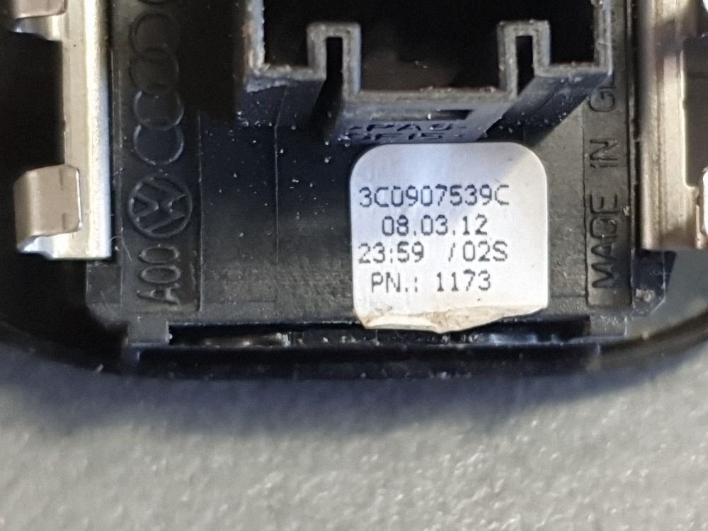 Volkswagen PASSAT CC Insolation sensor 3C0907539C