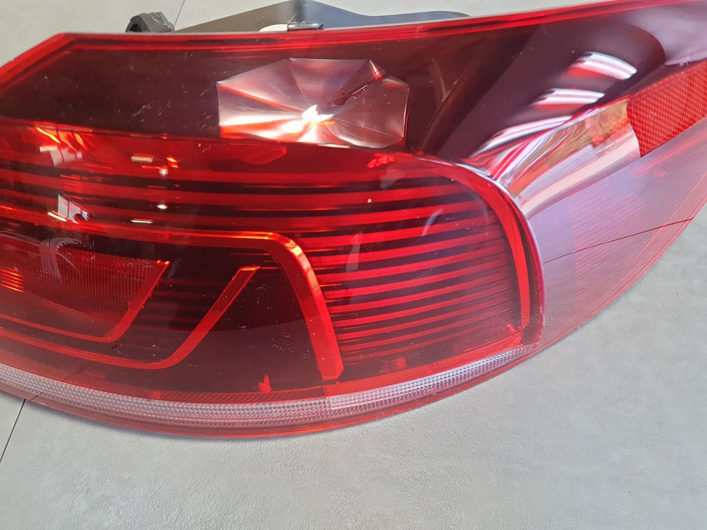 Volkswagen PASSAT CC Lamp right rear 3C8945208M