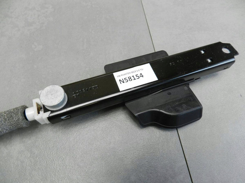 Volkswagen Phaeton BELT ADJUSTMENT 560973354D