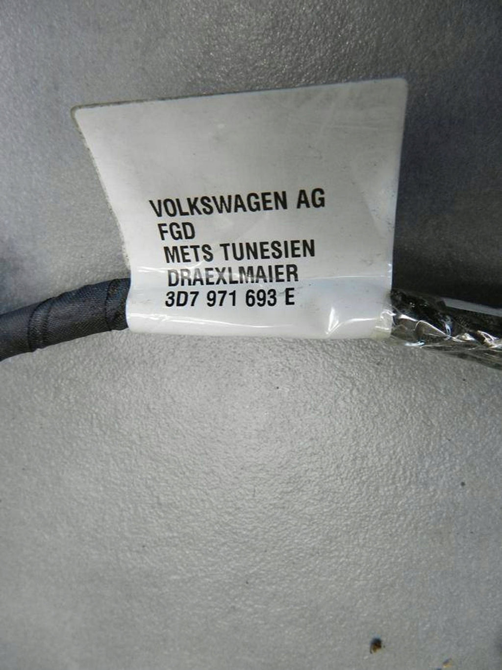 Volkswagen Phaeton Door harness left rear 3D7971693E