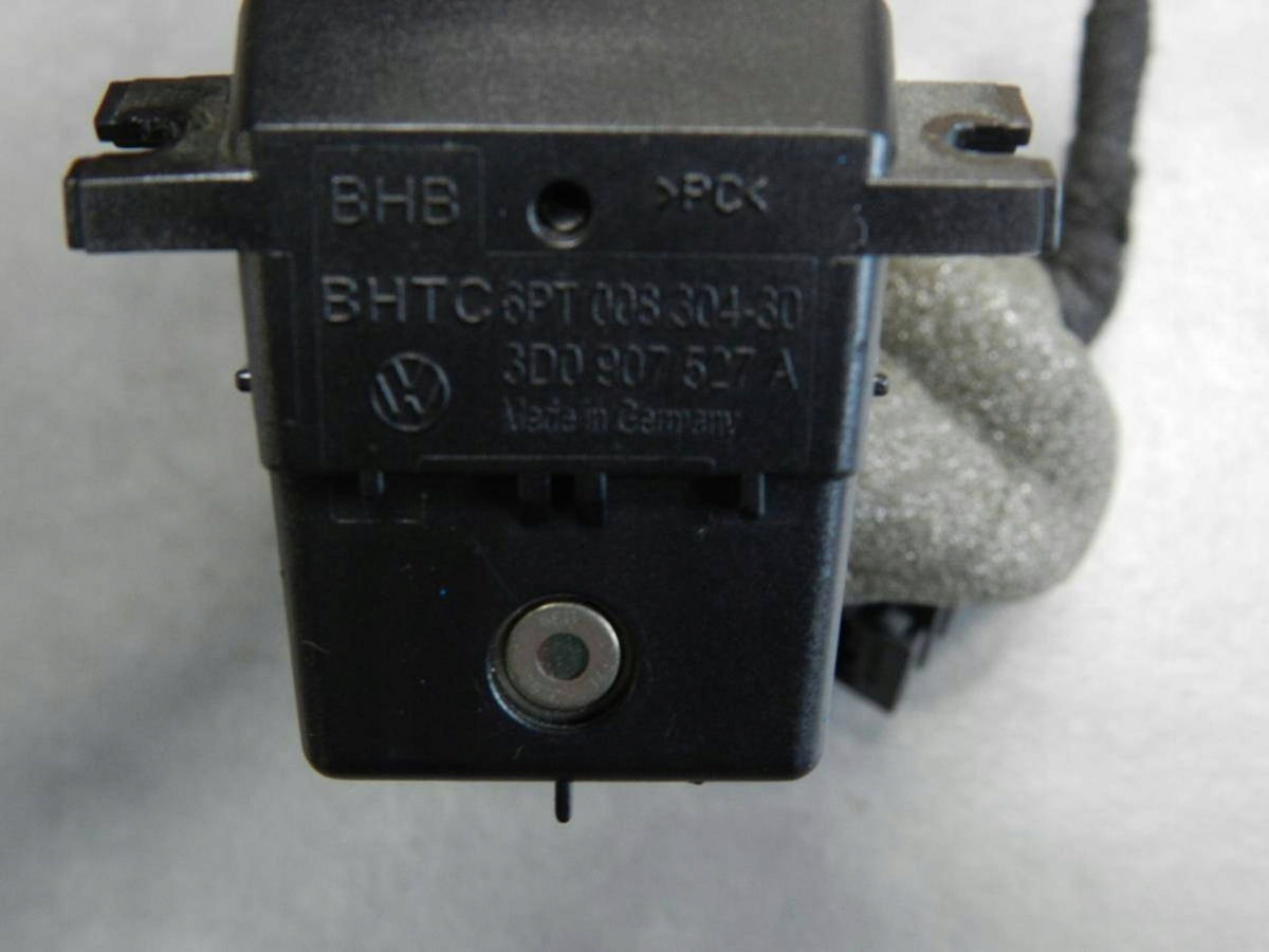 Volkswagen Phaeton Indoor Temperature Sensor 3D0907527A