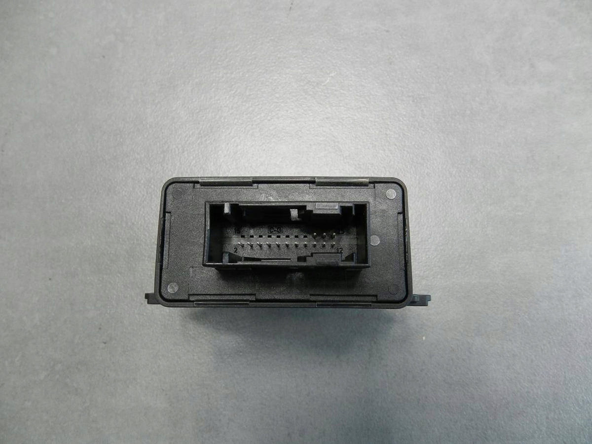 Volkswagen Phaeton Light Module LCM 5M0907357F