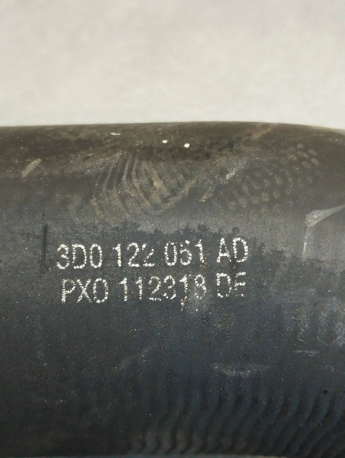 Volkswagen Phaeton Water hose 3D0122051AD