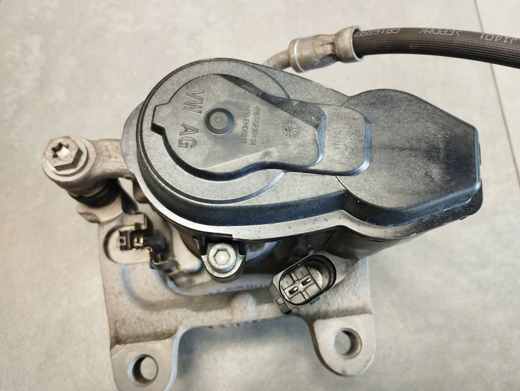 Volkswagen Tiguan III CLAMP RIGHT REAR 3WA615406