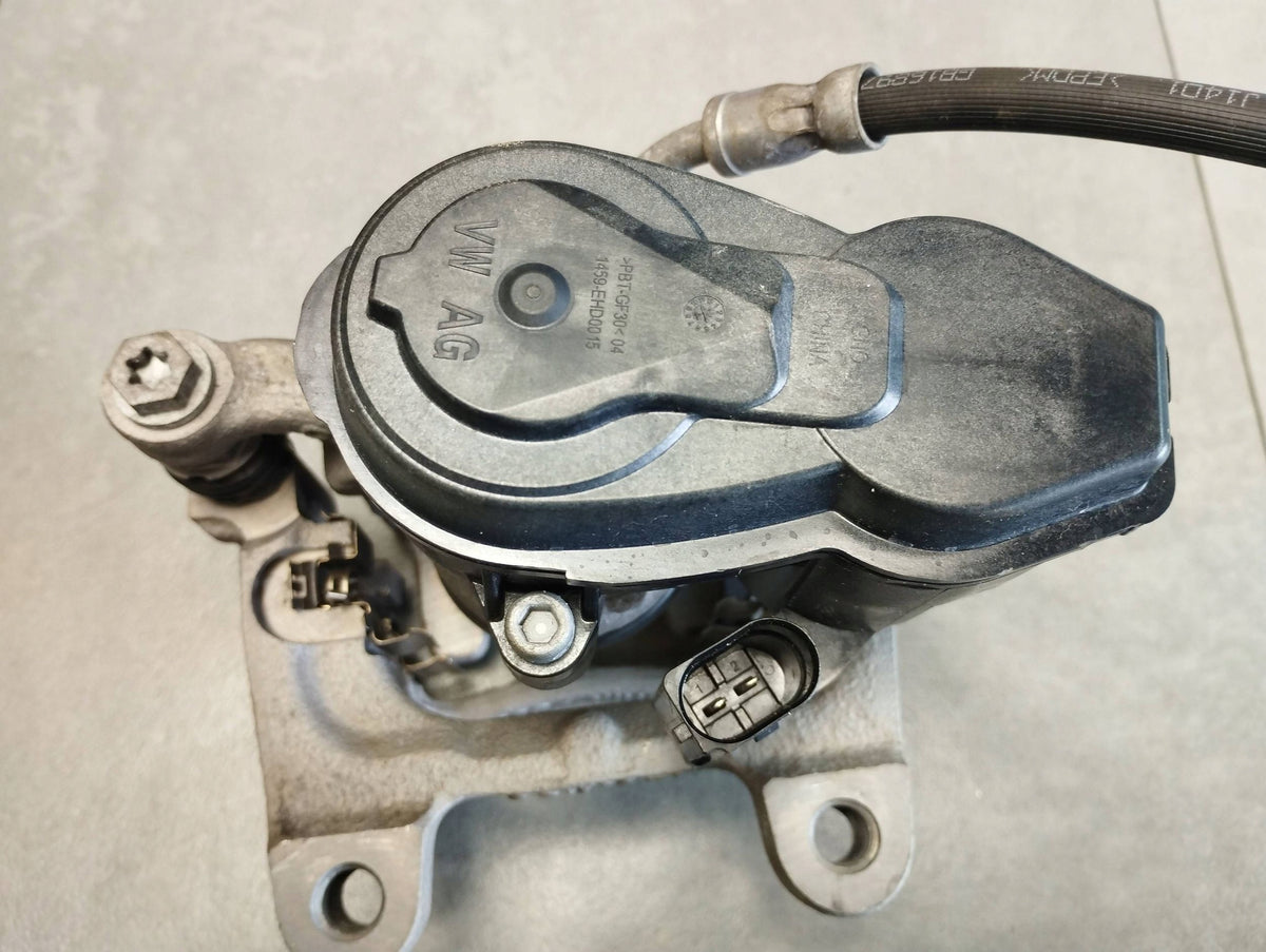 Volkswagen Tiguan III CLAMP RIGHT REAR 3WA615406