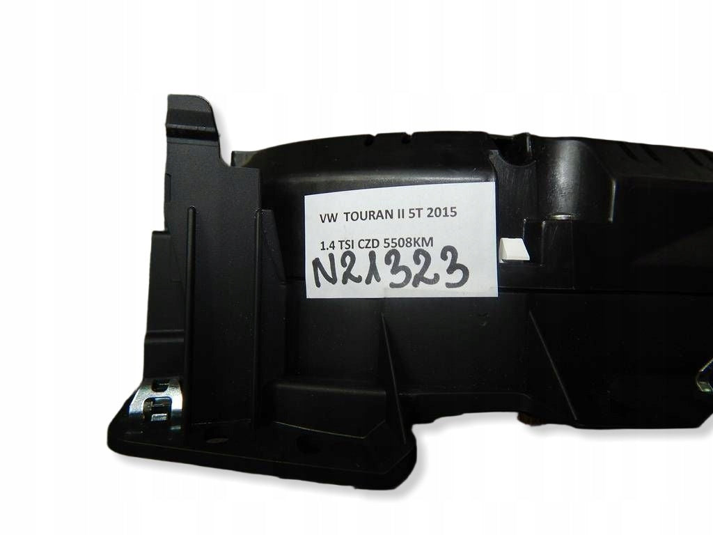 Volkswagen Touran 5T Counter clocks 5TA920750