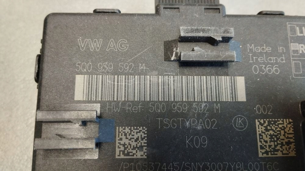 Volkswagen Touran III 2025 DOOR MODULE RIGHT FRONT 5Q0959592M