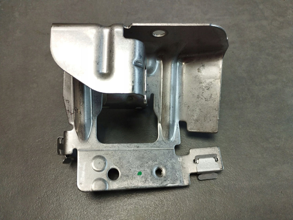 Volkswagen Touran III 2025 SENSOR HOLDER 05E131552P