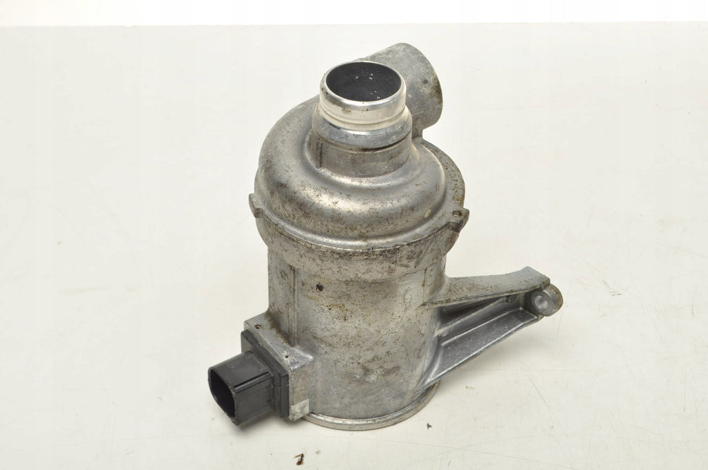 WATER PUMP VOLVO XC60 XC90 II S60 III V60 II S90 V90 2.0 16V T8 31368715