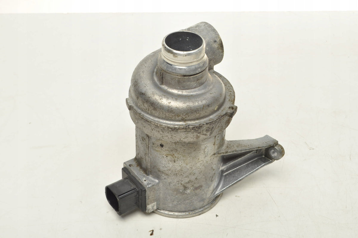 WATER PUMP VOLVO XC60 XC90 II S60 III V60 II S90 V90 2.0 16V T8 31368715