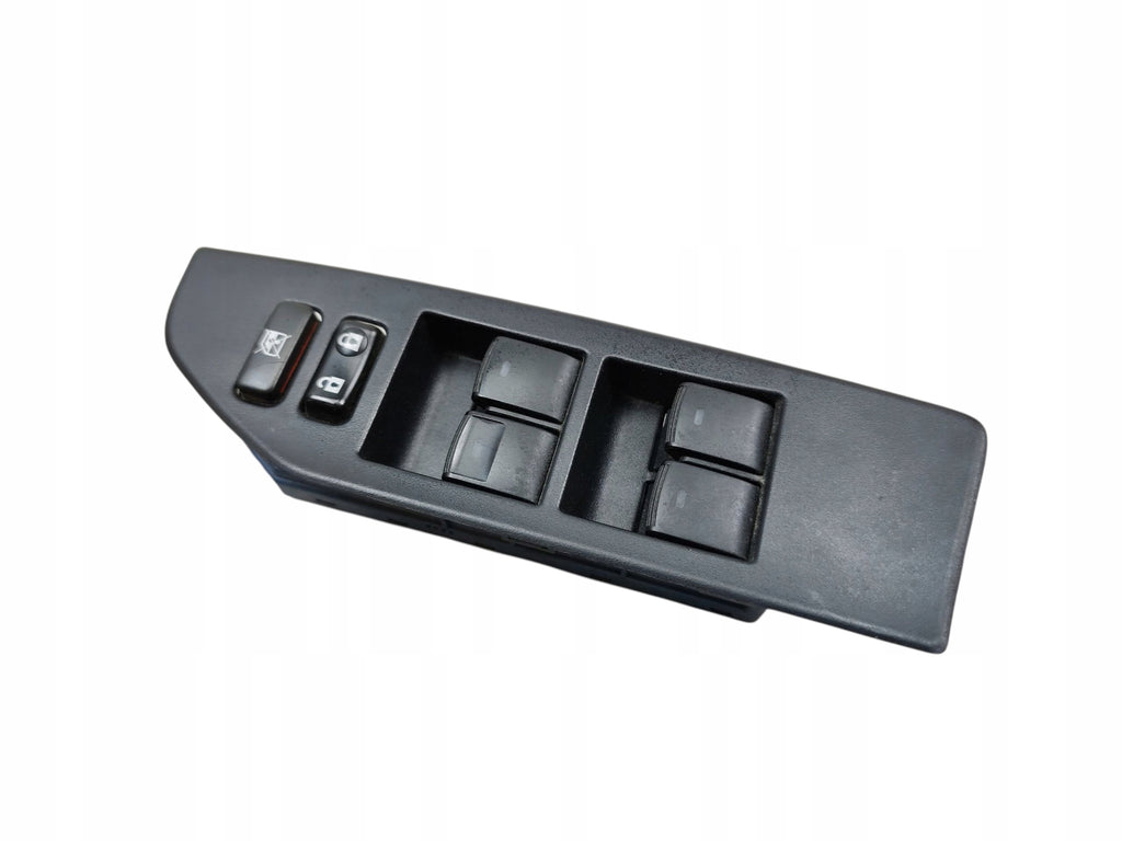 WINDOW CONTROL PANEL TOYOTA VERSO (2009-2013) 84040-05020 EUROPE